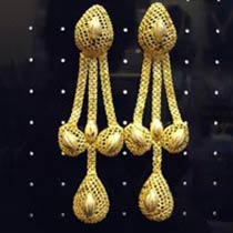 Gold Earrings Manufacturer Supplier Wholesale Exporter Importer Buyer Trader Retailer in Mumbai Maharashtra India
